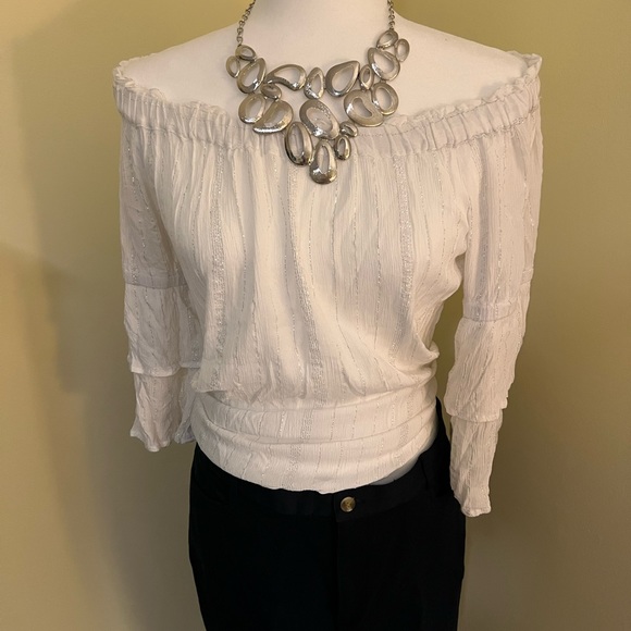 KUT From The Kloth white and silver off shoulder blouse size Large - Picture 1 of 9